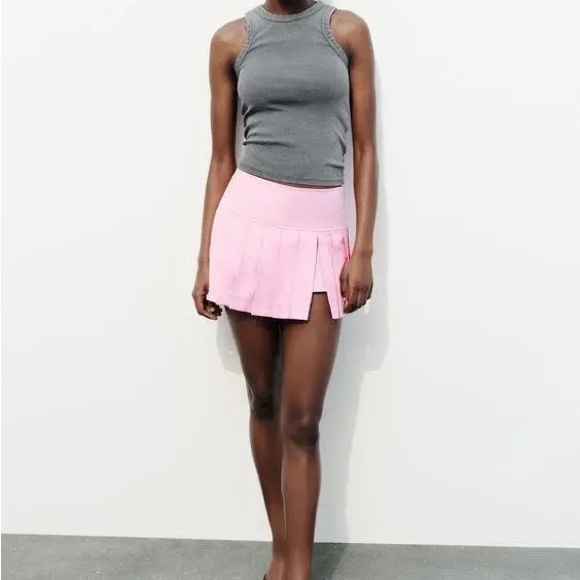 ZARA PINK PLEATED SKORT ✨🩷 - Picture 4 of 4